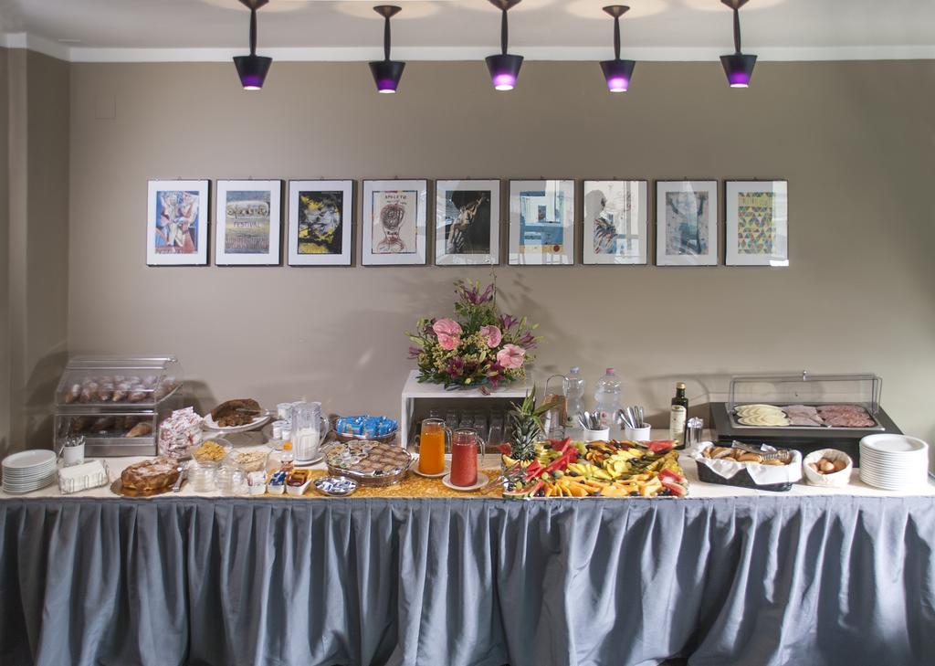 Hotel Clarici 스폴레토 외부 사진