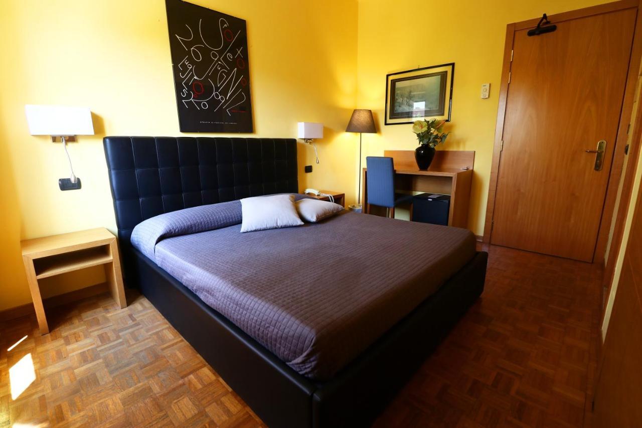 Hotel Clarici 스폴레토 외부 사진